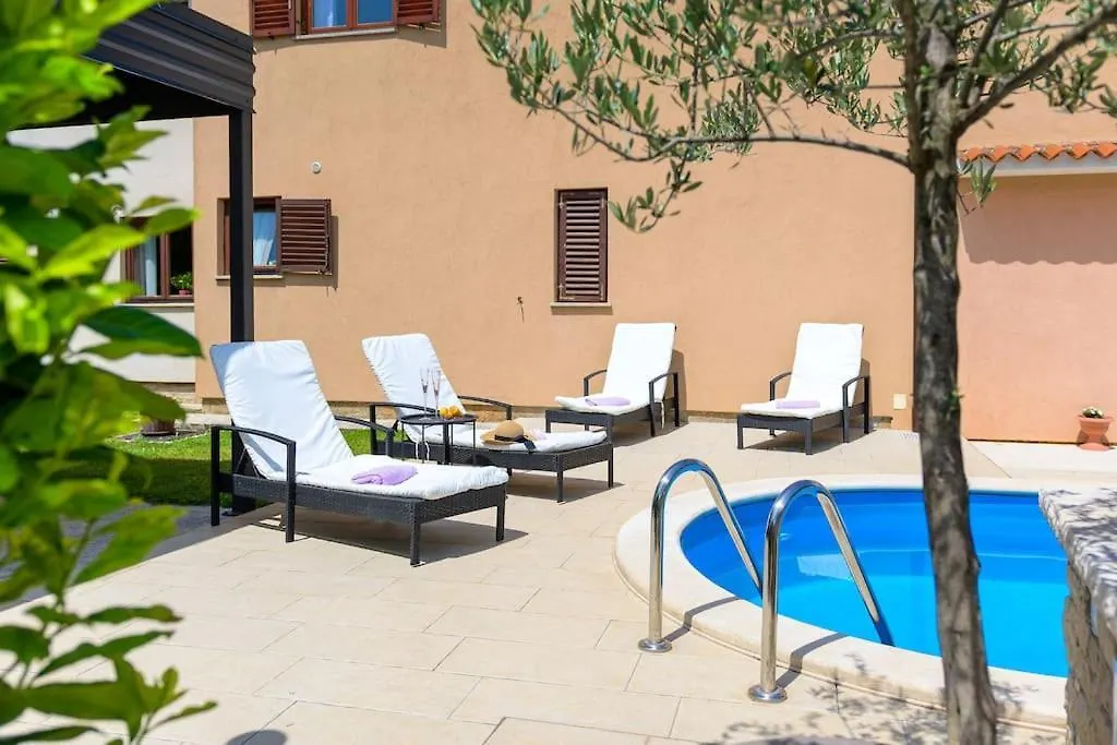 Villa Dobran By Istrialux Rebici Croatia